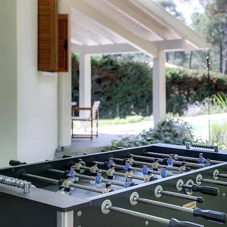 Avec Piscine Proche Lac, Océan Et Forêt